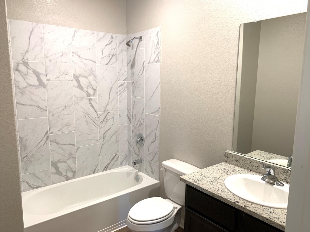 112 Declaration Ln - Photo 9