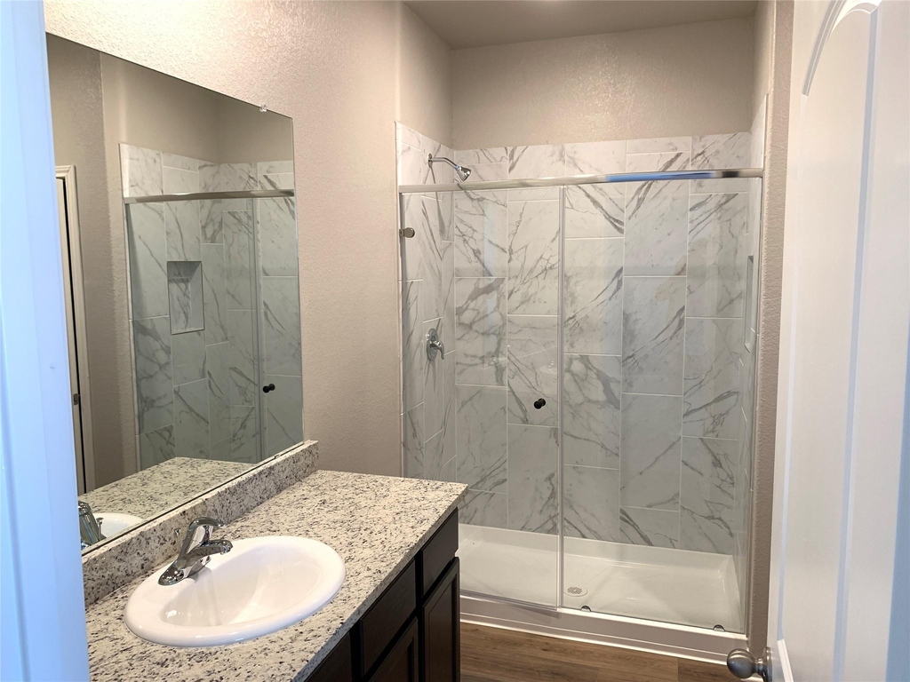 112 Declaration Ln - Photo 7