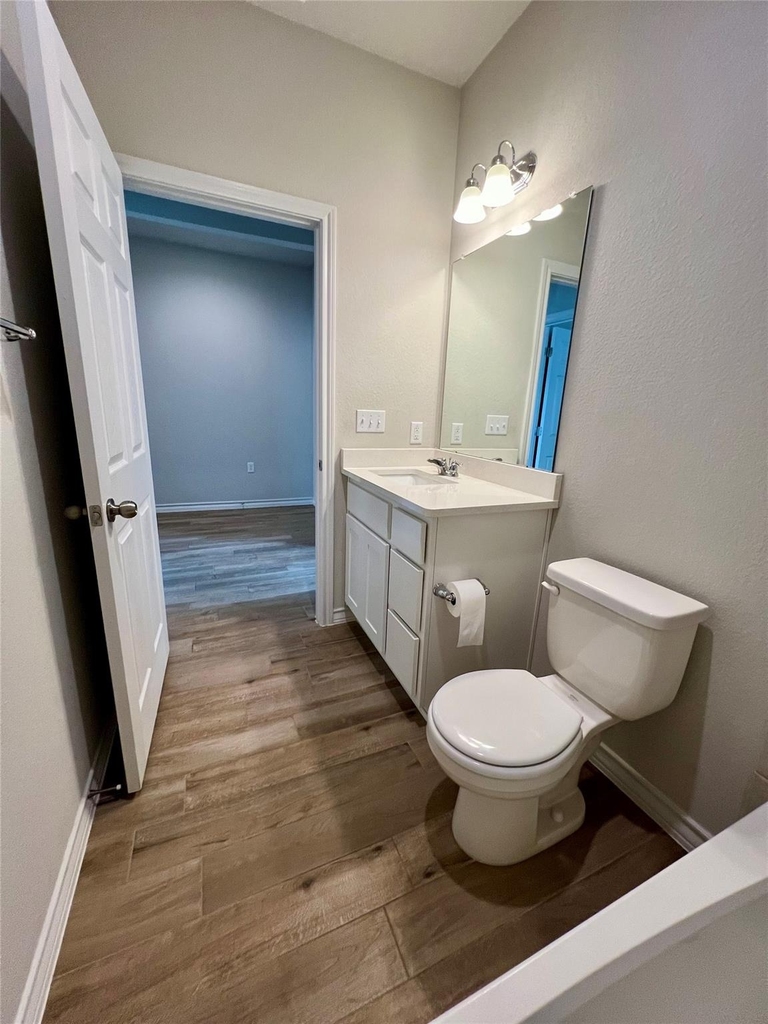 11908 Saddle Rock Dr - Photo 14