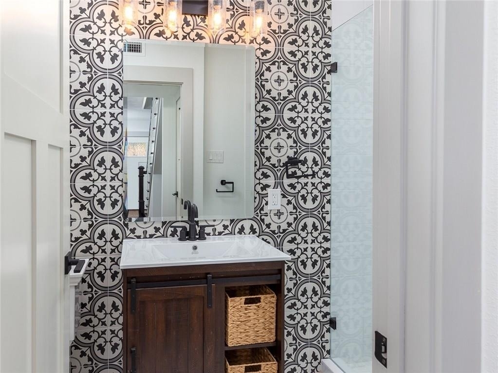 4612 Caswell Ave - Photo 24