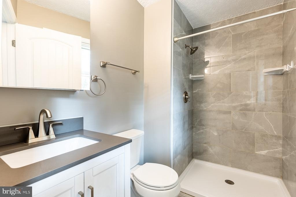 847 Harbor View Terrace - Photo 24