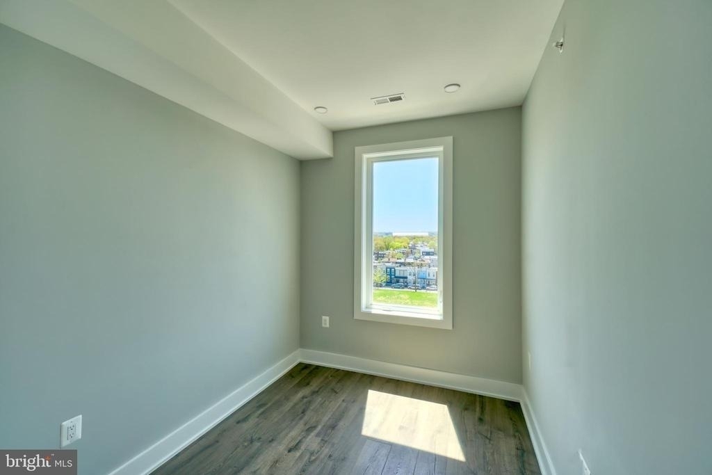 2013 Benning Road Ne - Photo 11
