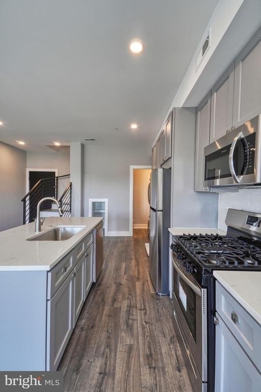 2013 Benning Road Ne - Photo 5