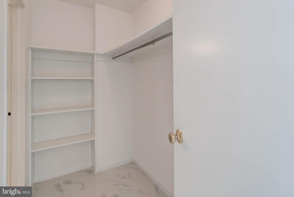 4201 Cathedral Avenue Nw - Photo 9