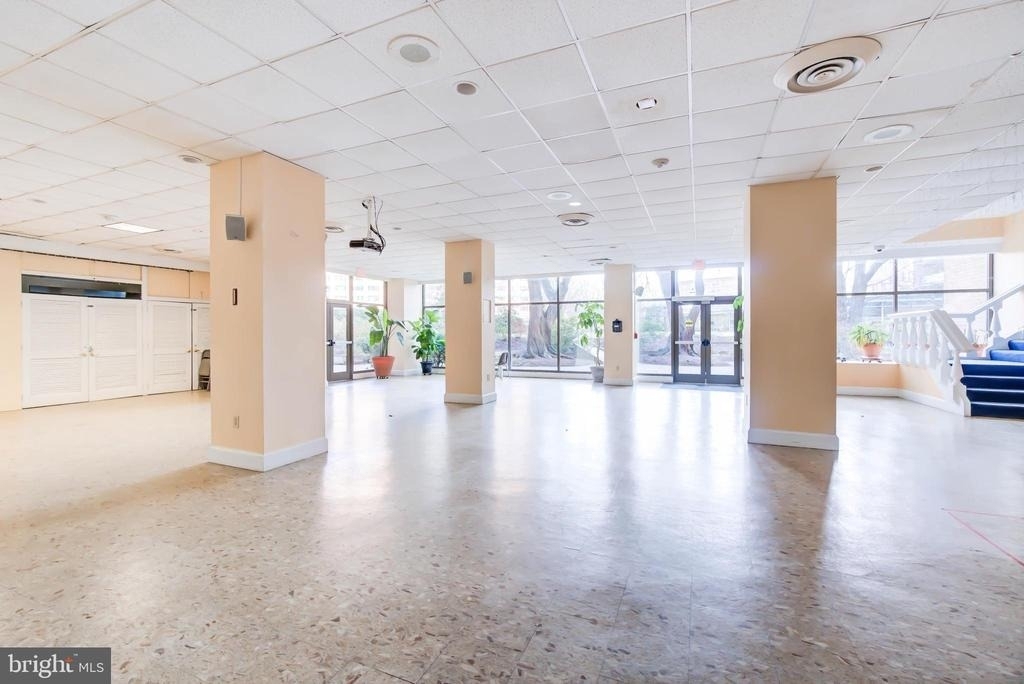 4201 Cathedral Avenue Nw - Photo 25