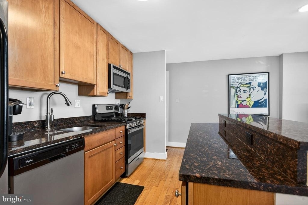 4840 Macarthur Boulevard Nw - Photo 12