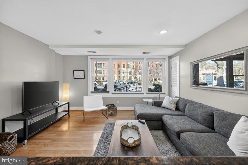 4840 Macarthur Boulevard Nw - Photo 27