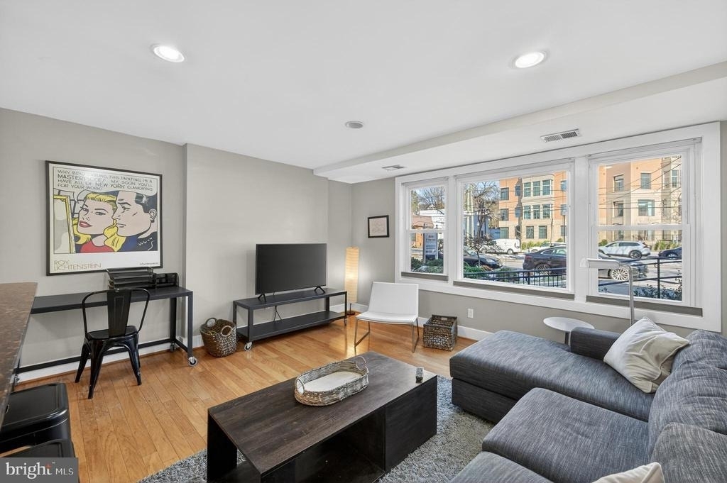 4840 Macarthur Boulevard Nw - Photo 26
