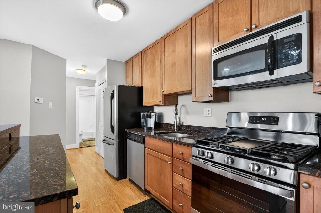 4840 Macarthur Boulevard Nw - Photo 11