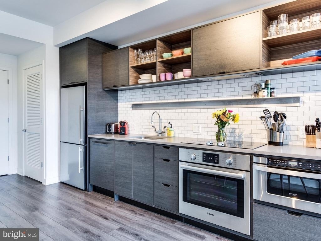 2030 Nw 8th Street Nw - Photo 5