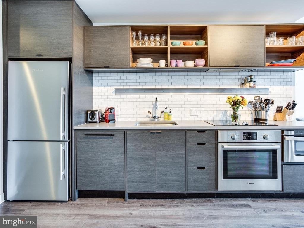 2030 Nw 8th Street Nw - Photo 4