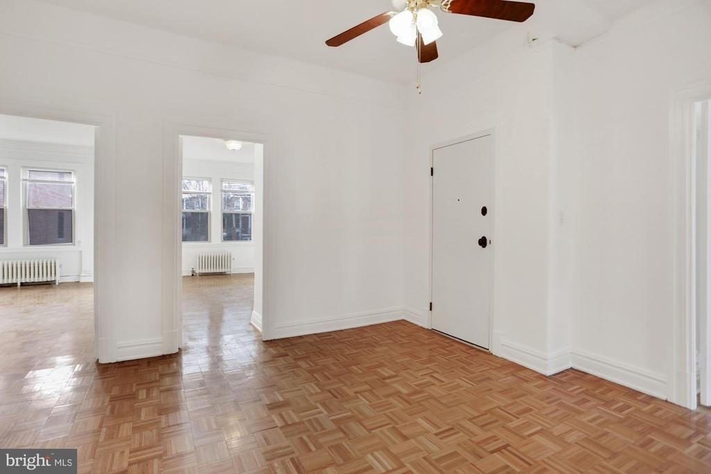 2854 Connecticut Avenue Nw - Photo 8