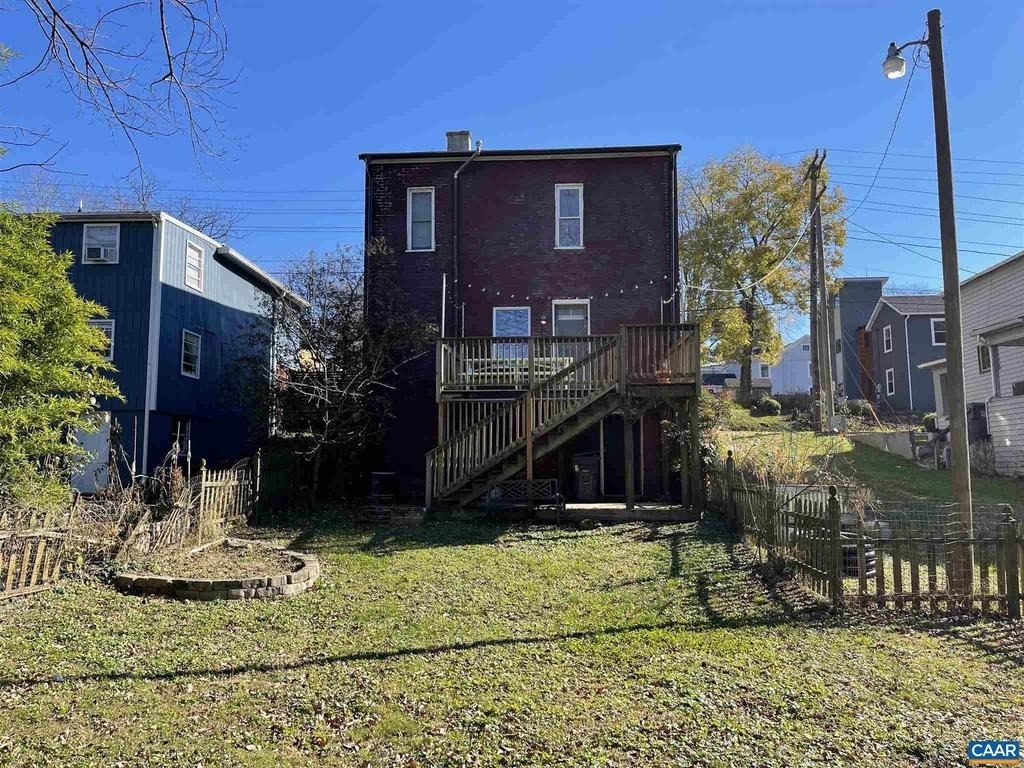311 5th St - Photo 29
