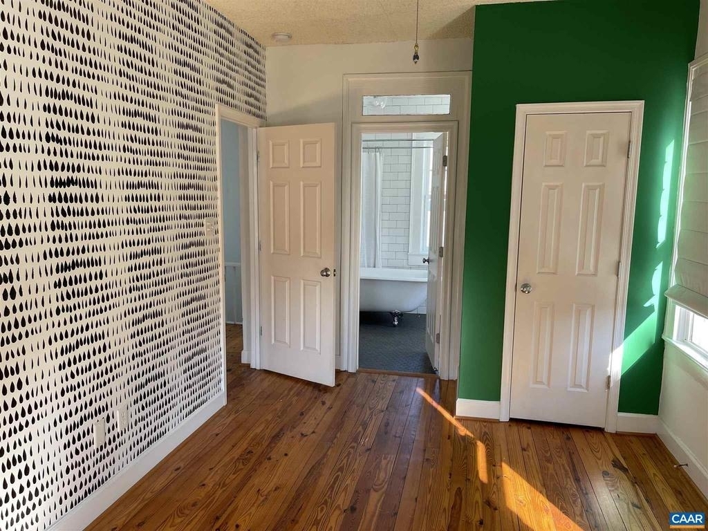 311 5th St - Photo 14