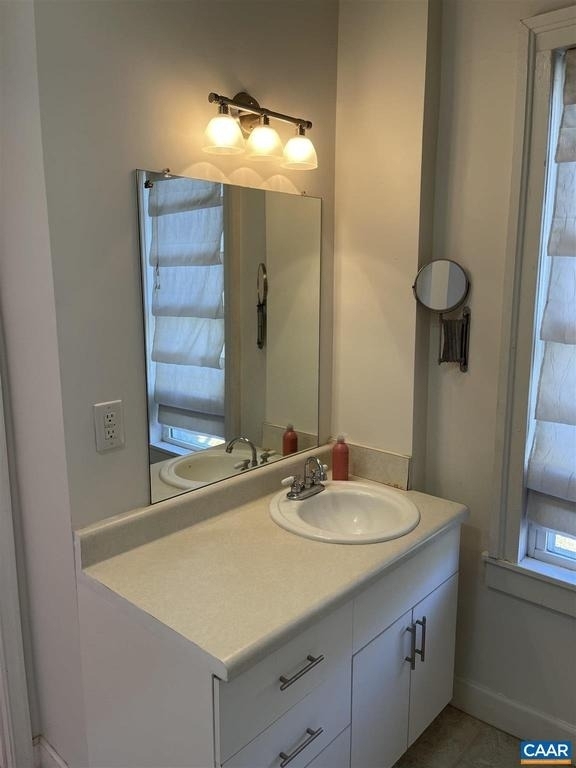 311 5th St - Photo 19