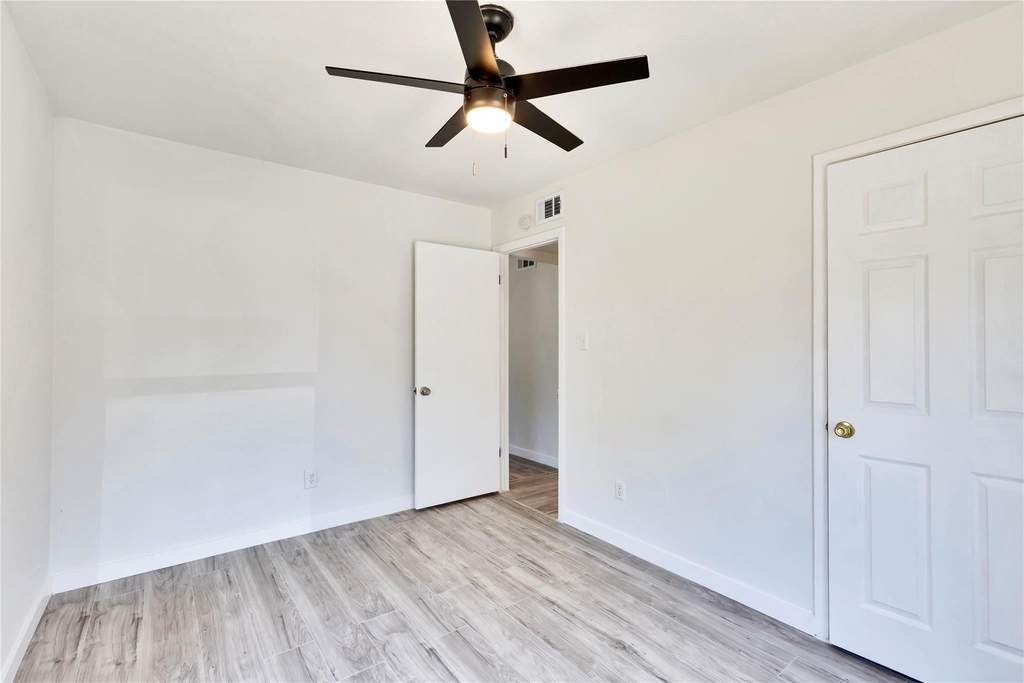 3462 Willowrun Dr - Photo 9