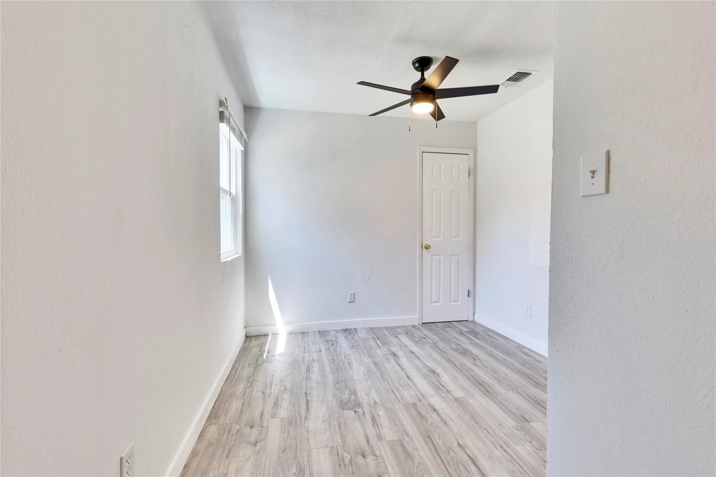 3462 Willowrun Dr - Photo 14