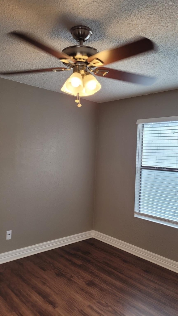 8804 Schick Rd - Photo 17