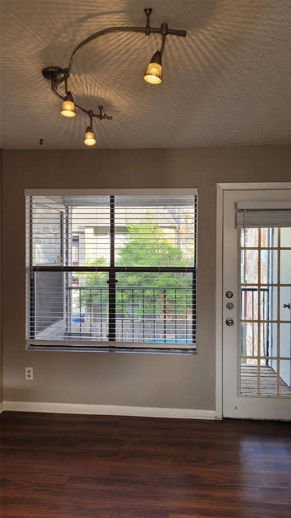 8804 Schick Rd - Photo 7