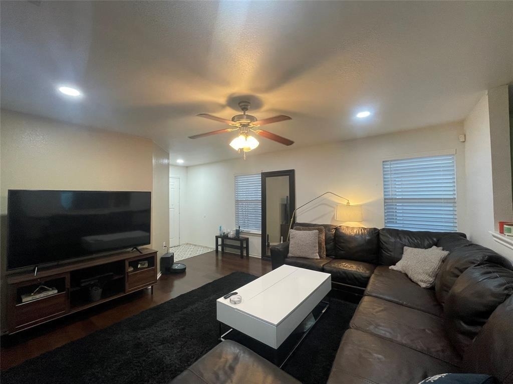 1513 Coriander Dr - Photo 10