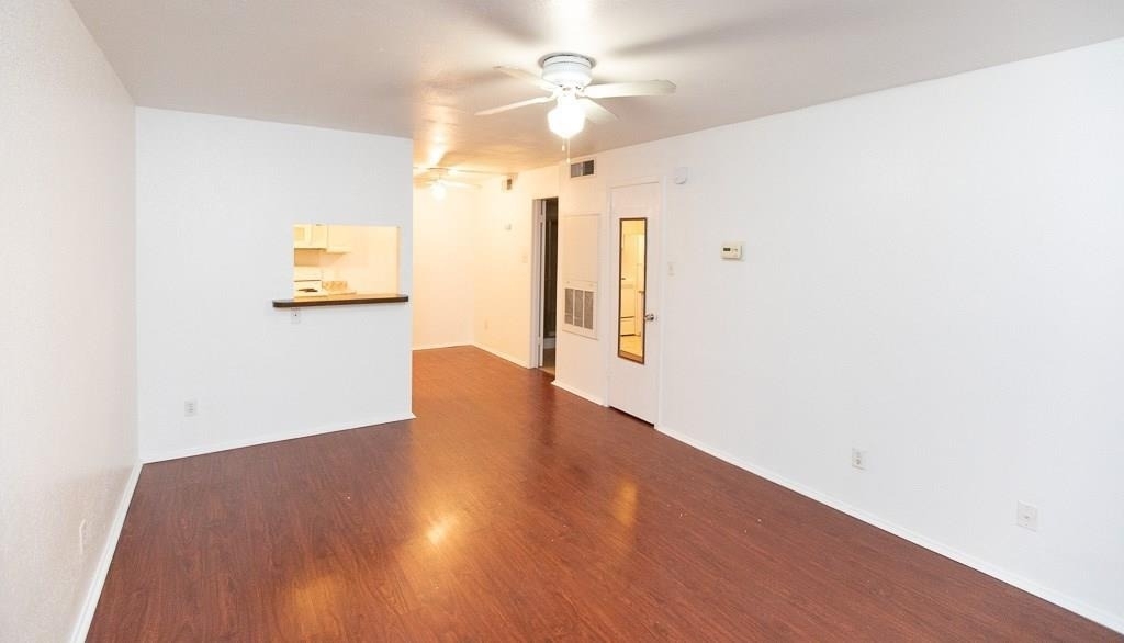 710 E Dean Keaton St - Photo 4