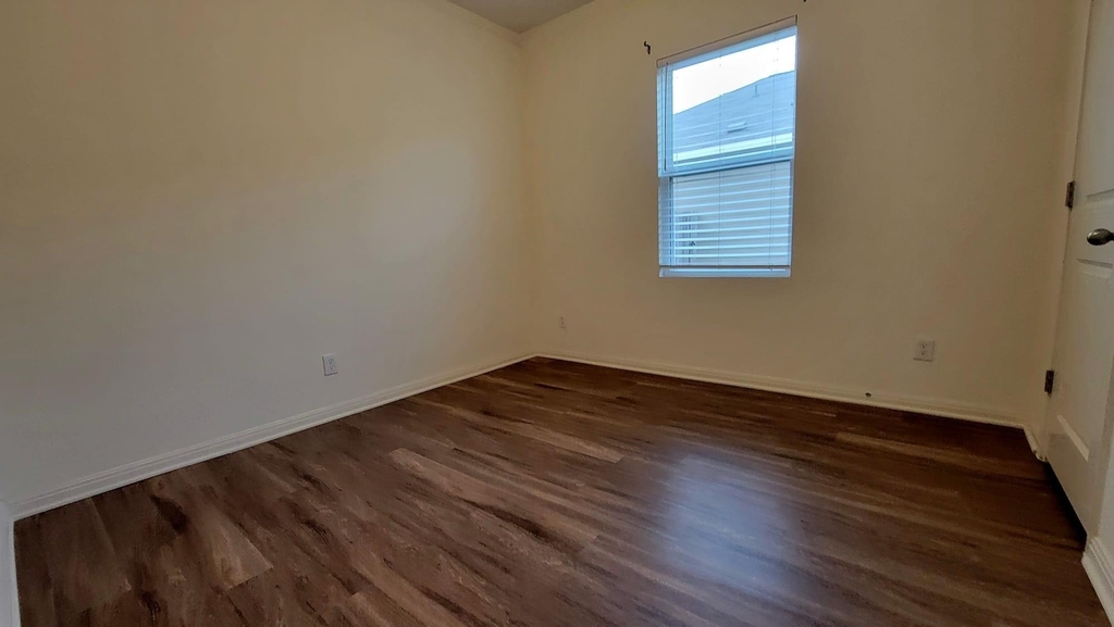 850 Bunton Reserve Blvd - Photo 5