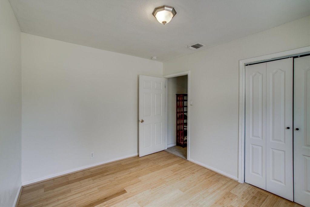 4615 Ribbecke Ave - Photo 13