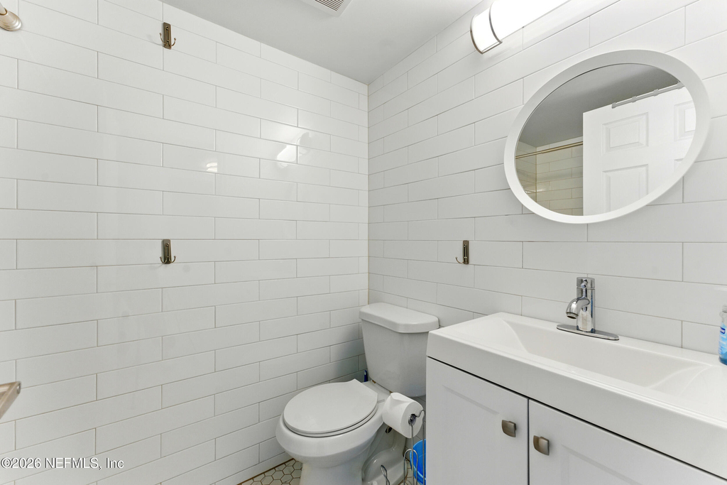 658 Summer Place - Photo 13
