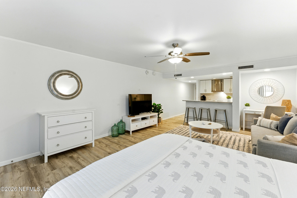 658 Summer Place - Photo 11