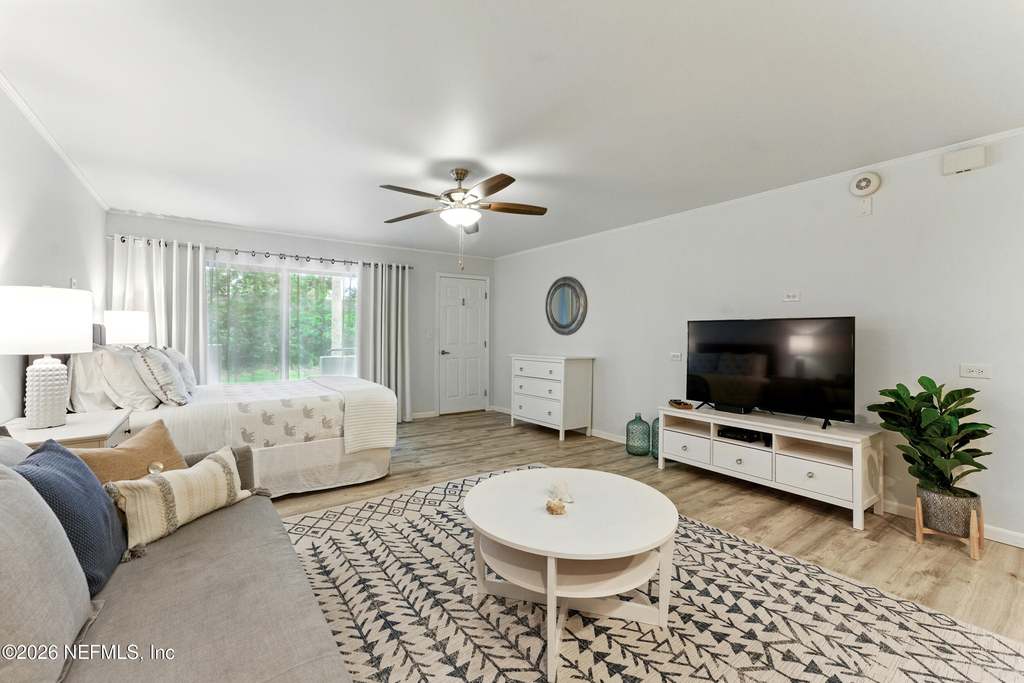 658 Summer Place - Photo 9