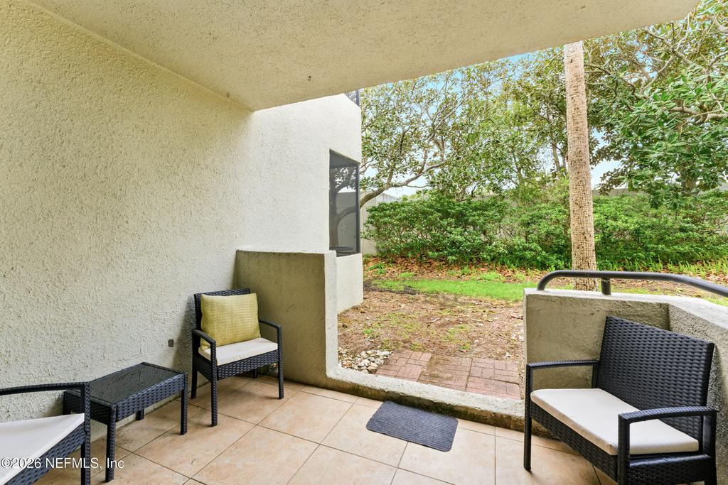 658 Summer Place - Photo 16
