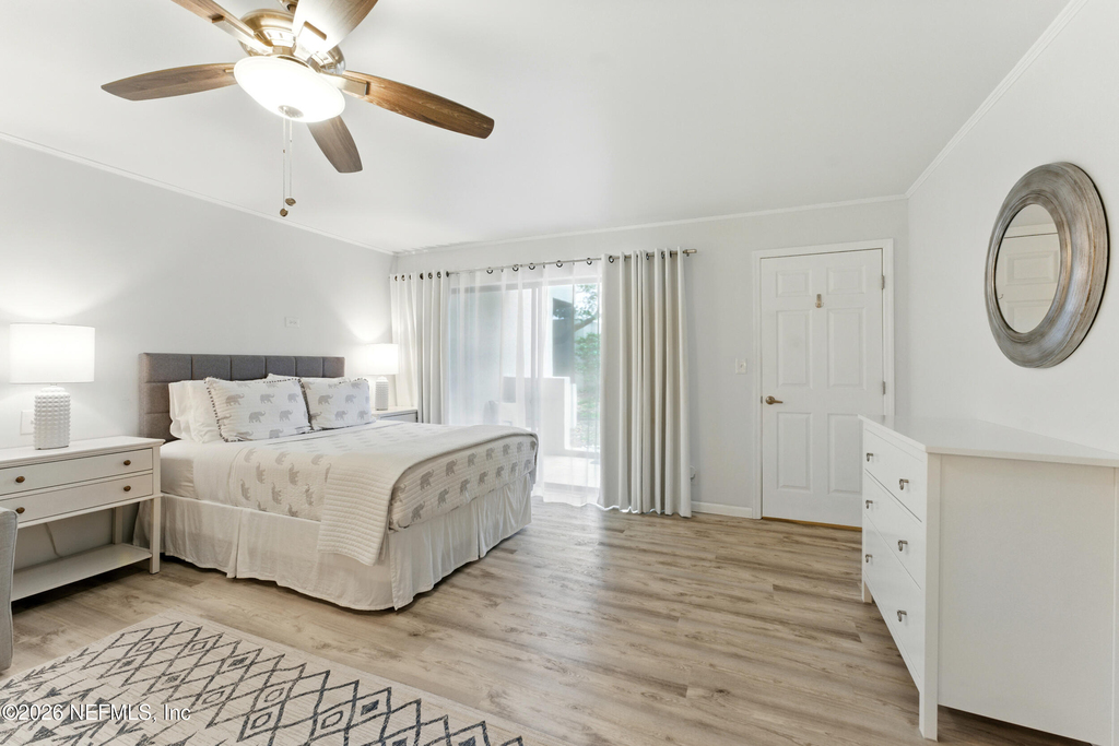658 Summer Place - Photo 10