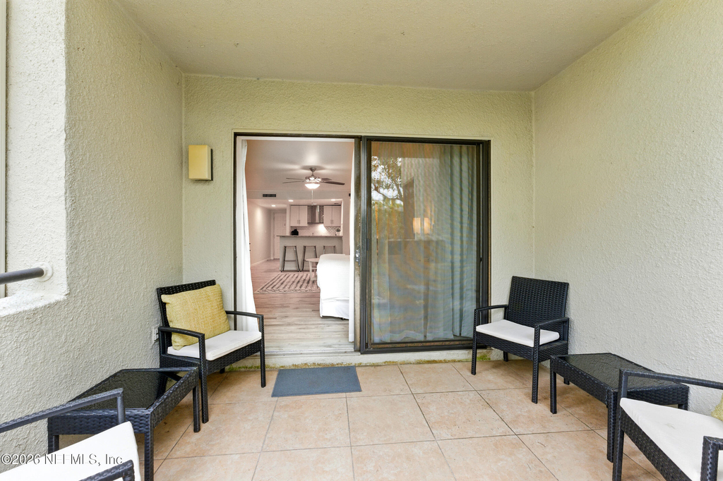 658 Summer Place - Photo 15