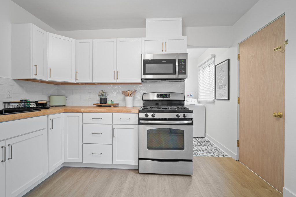 1105 Julienne Drive - Photo 10
