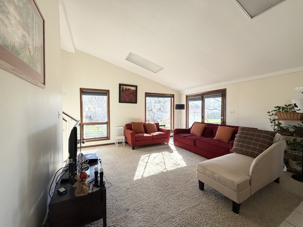 0n469 Purnell Street - Photo 3