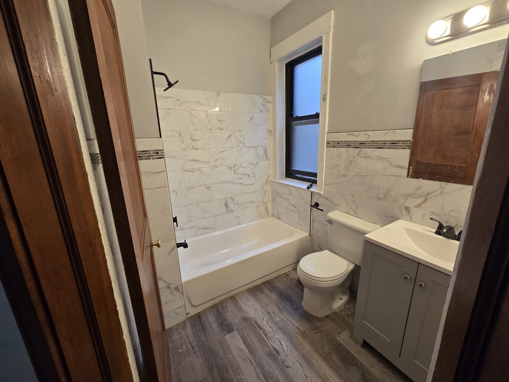 4939 S Vincennes Avenue - Photo 4