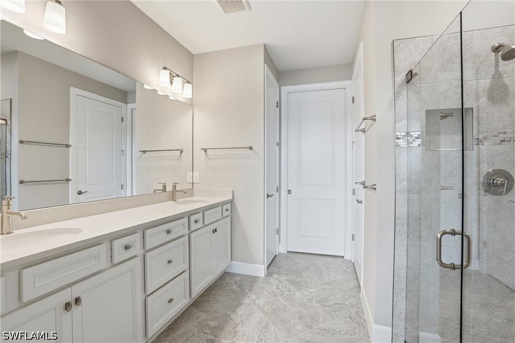 12361 Canal Grande Drive - Photo 16