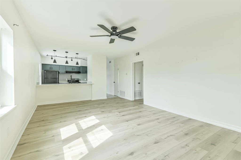 5922 Fairdale Lane - Photo 5