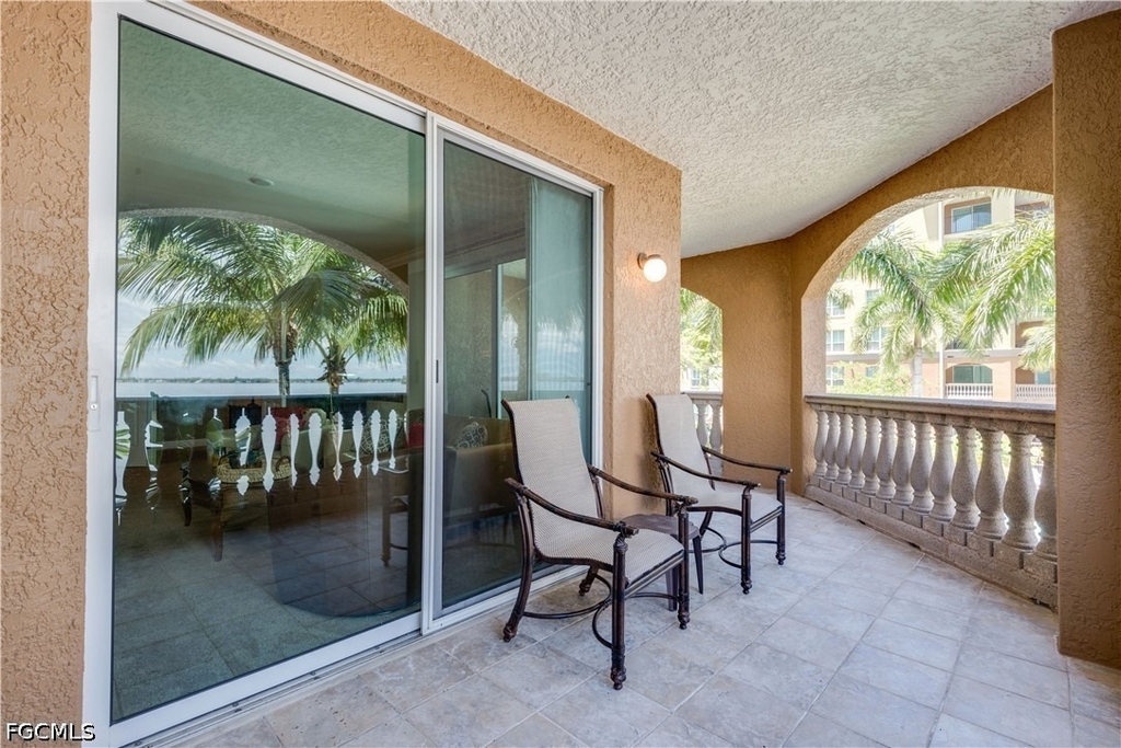 2825 Palm Beach Boulevard - Photo 15