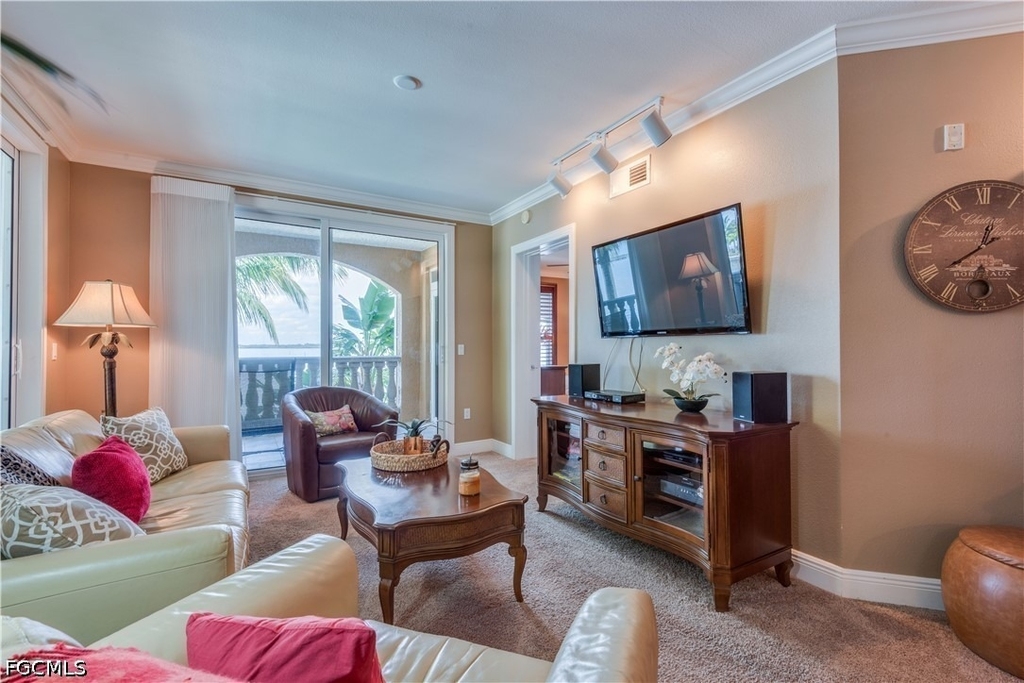 2825 Palm Beach Boulevard - Photo 13