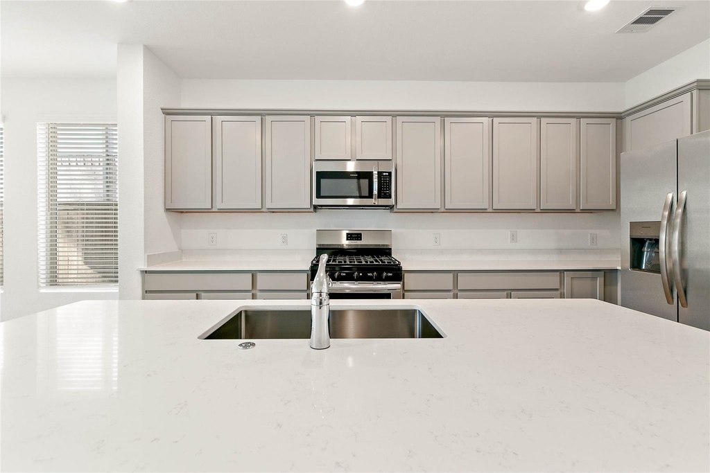 7594 Angels Landing Lane - Photo 8
