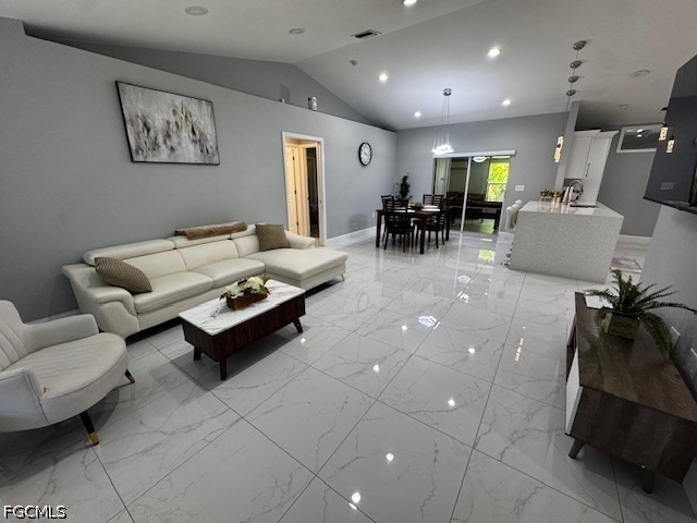 8409 Tahiti Road - Photo 5