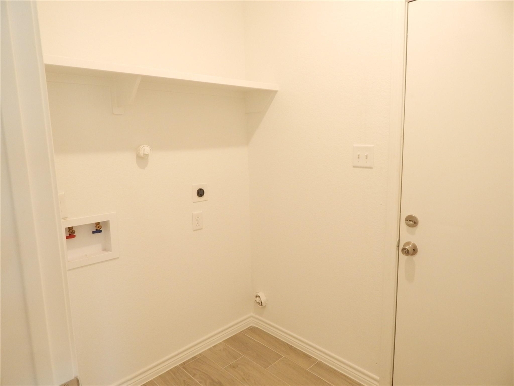 230 Northlawn - Photo 13