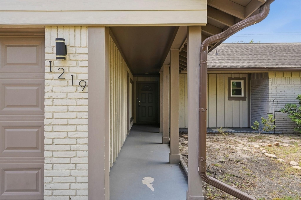 1219 Wisterwood Drive - Photo 23