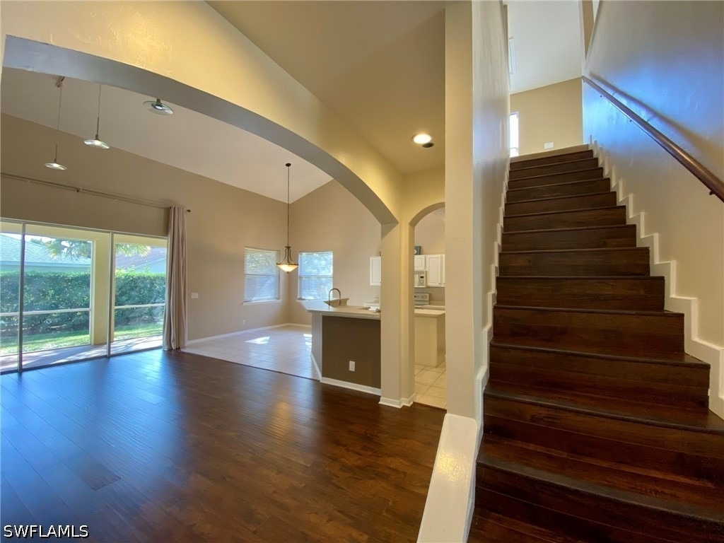 74 Burnt Pine Drive - Photo 2