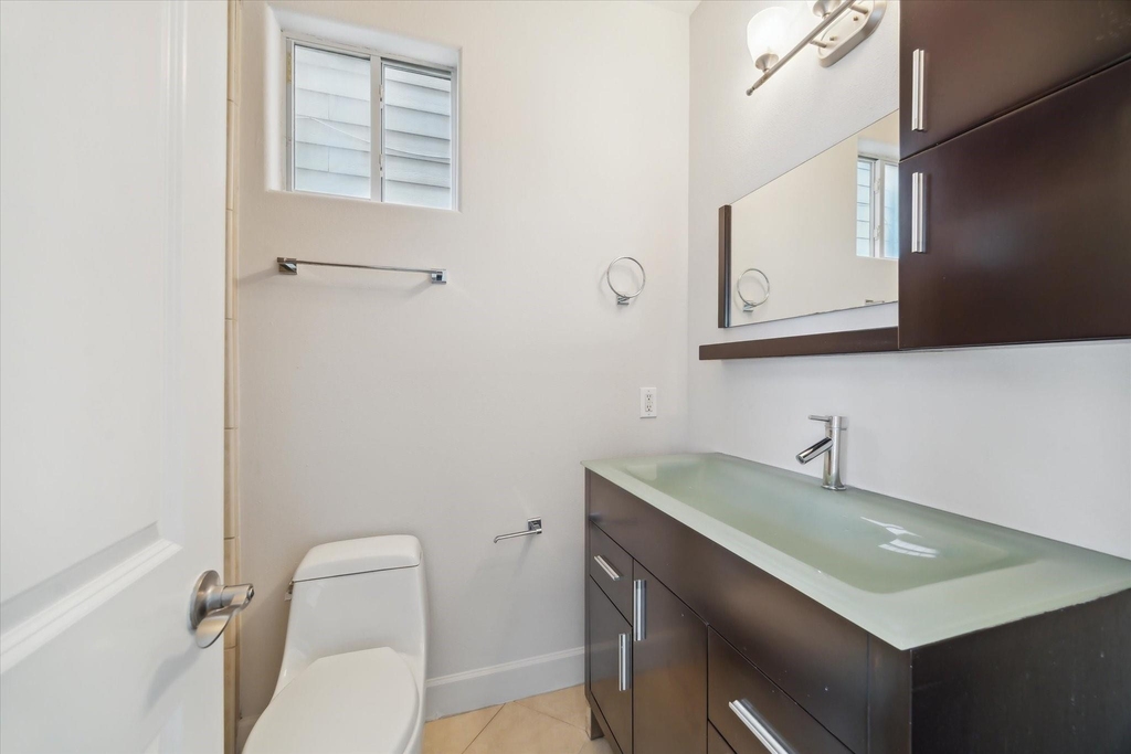 3041 Clinton Drive - Photo 5