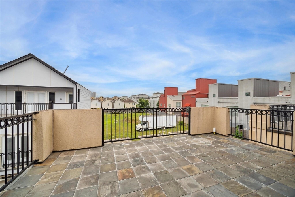 3041 Clinton Drive - Photo 22