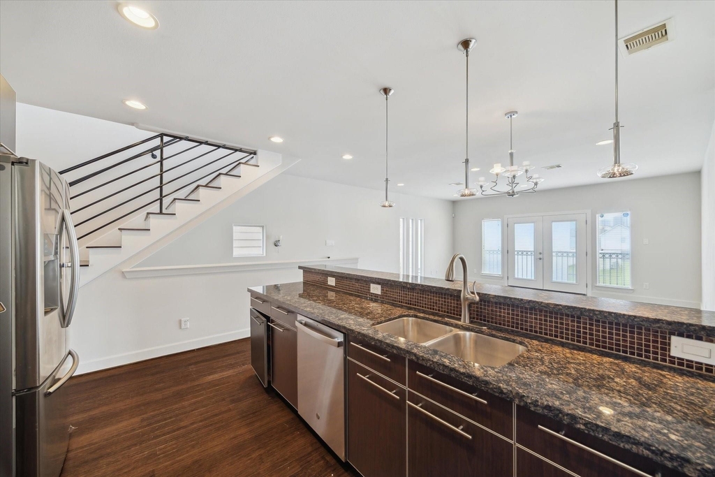 3041 Clinton Drive - Photo 13