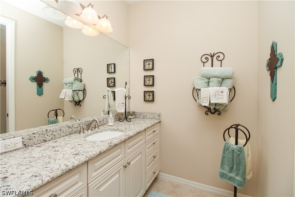 9054 Capistrano Street N - Photo 26