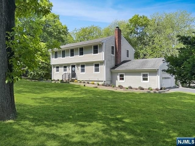 204 Deerfield - Photo 1